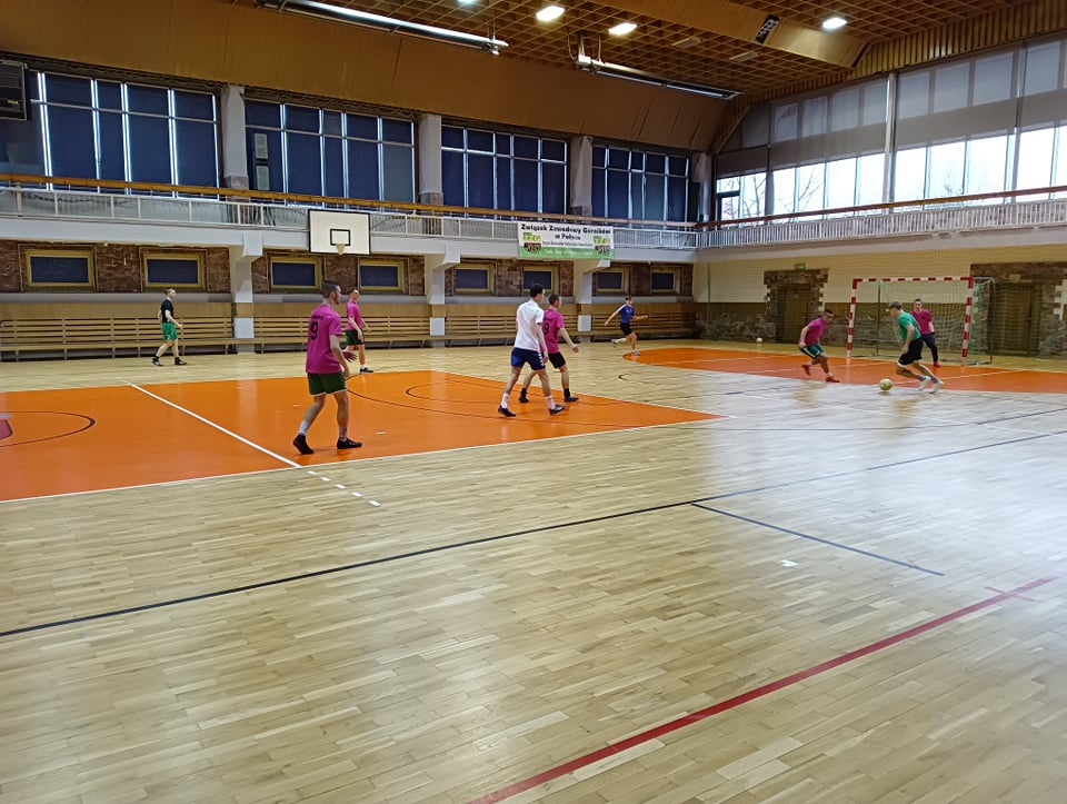 273653396_330582255654312_7032283499599944535_n